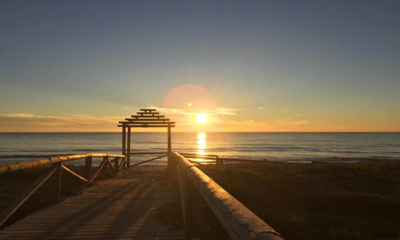 קוניל דה לה פרונטרה Marina 1 Atico De Lujo Independiente Vistas Al Mar מראה חיצוני תמונה